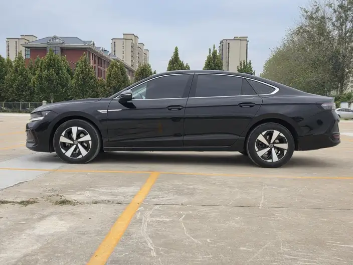Volkswagen Magotan 2024 Model 380TSI Premium Edition