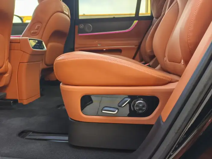 Aito M9 2024 Model EV Max VI seat Edition – фото 8