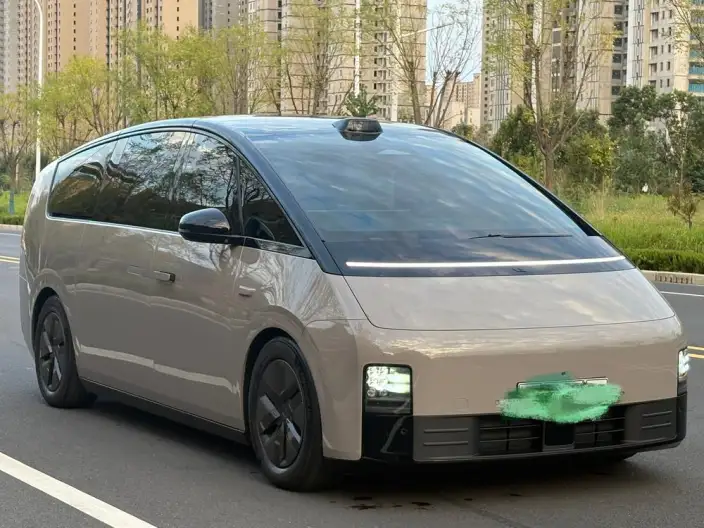 Li Auto MEGA 2024 Model Ultra Edition
