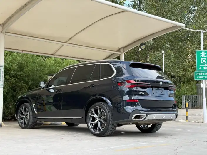 BMW X5 2023 Model xDrive30Li Exclusive Model M Sports Set