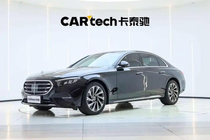 Mercedes-Benz E-Class 2024 Model E 300 L Luxury Model sedan – фото 1