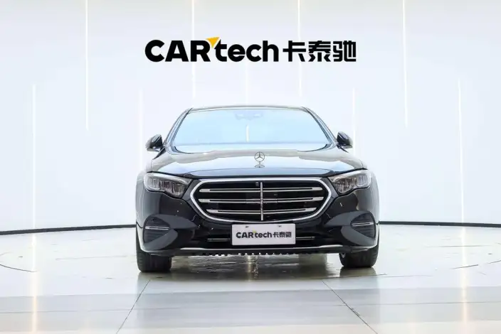 Mercedes-Benz E-Class 2024 Model E 300 L Luxury Model sedan – фото 2