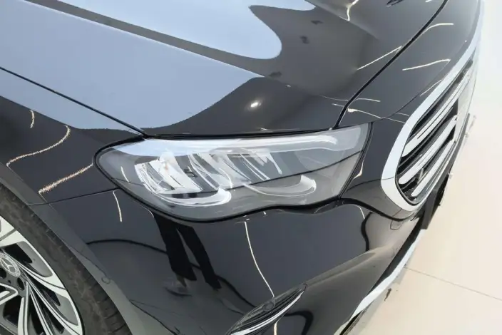 Mercedes-Benz E-Class 2024 Model E 300 L Luxury Model sedan – фото 10