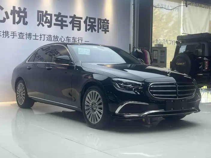 Mercedes-Benz E-Class 2023 Model E 300 L Luxury Model sedan – фото 3