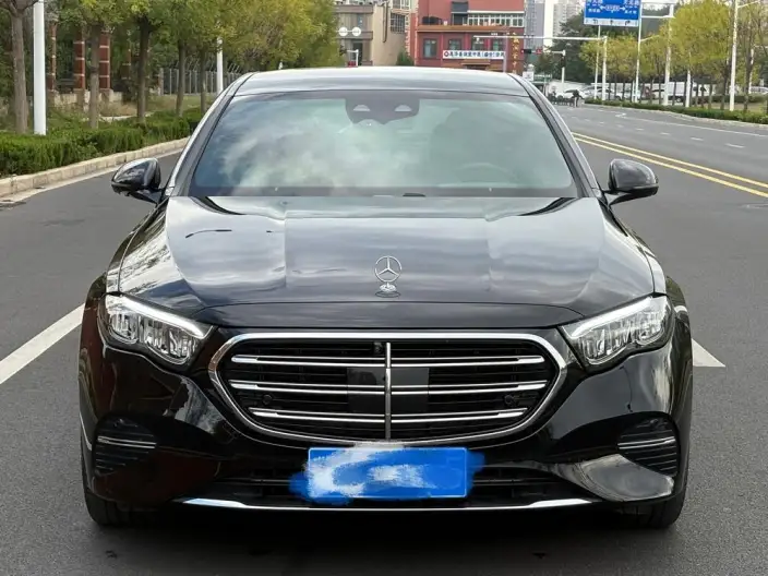 Mercedes-Benz E-Class 2025 Model E 300 L Luxury Model sedan – фото 2