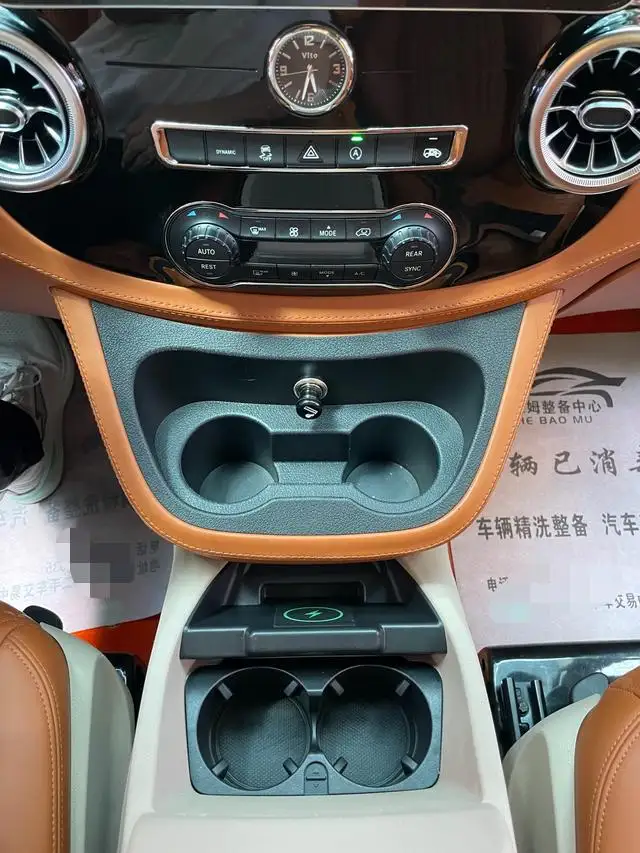 Viano 2023 Model 2.0T Elite Edition 7 seat – фото 9