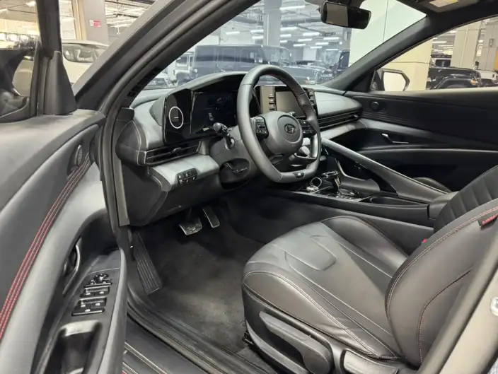 Hyundai Ioniq 2023 Model 1.4T DCT GLX Elite Edition N Line – фото 9