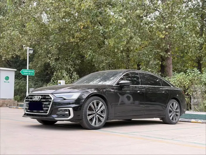 Audi A6L 2024 Model 40 TFSI Luxury Dynamic Model – фото 1