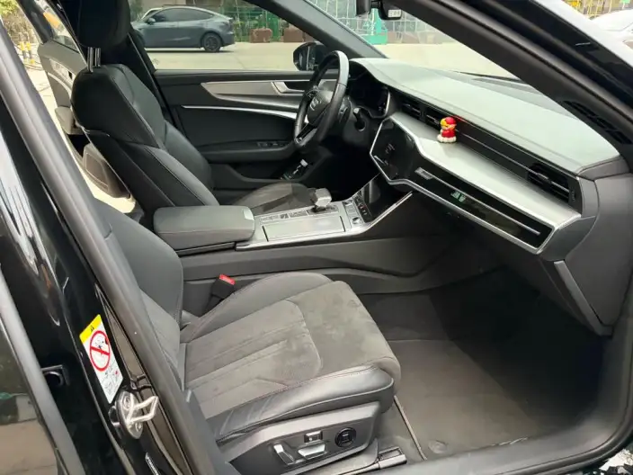 Audi A6L 2024 Model 40 TFSI Luxury Dynamic Model – фото 10