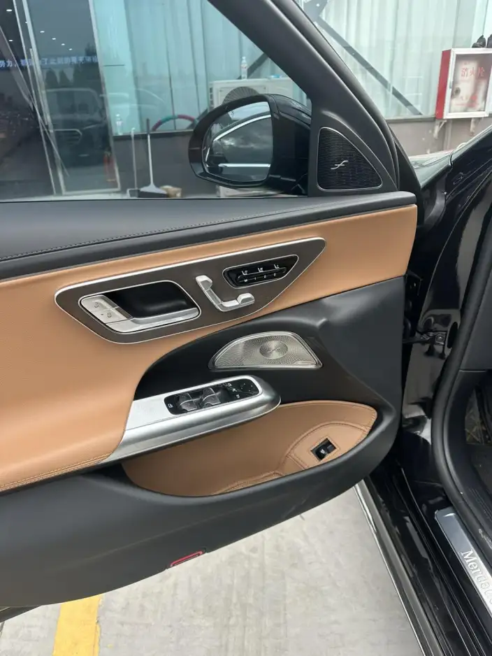 Mercedes-Benz E-Class 2026 Model E 300 L Luxury Model sedan – фото 5