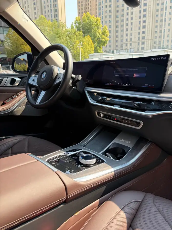 BMW X5 2023 Model xDrive30Li Exclusive Model M Sports Night Set – фото 8