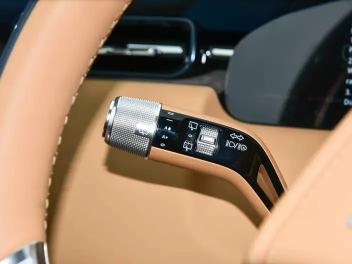 ZEEKR 9X 2025 Model Hyper Edition 70kWh VI seat – фото 7