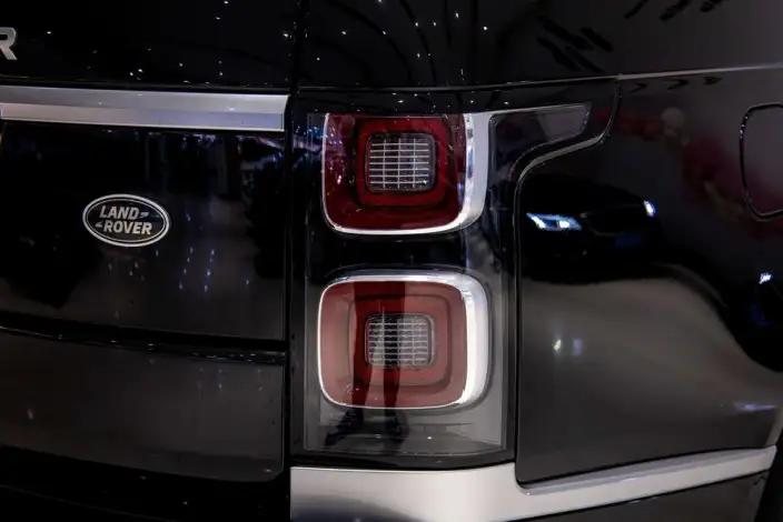 Range Rover 2022 Model 3.0 L6 360PS Shengshi Edition – фото 7