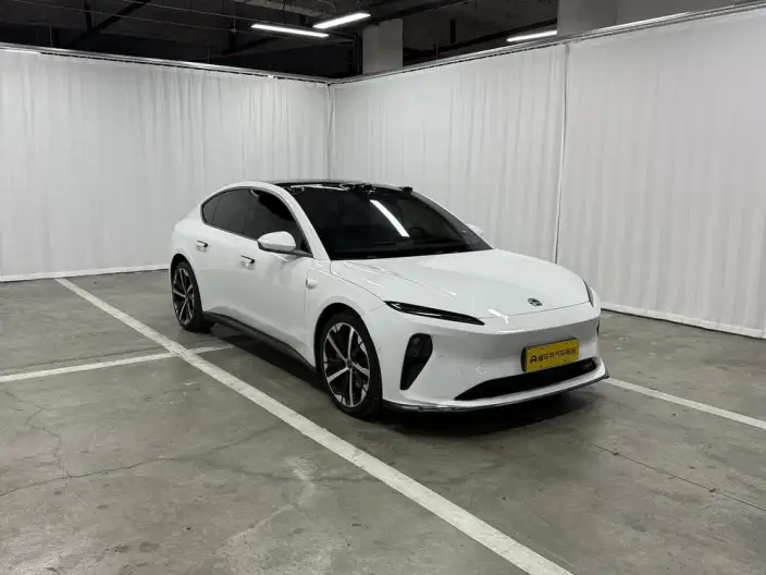 NIO ET5 2022 Model 75kWh – фото 3