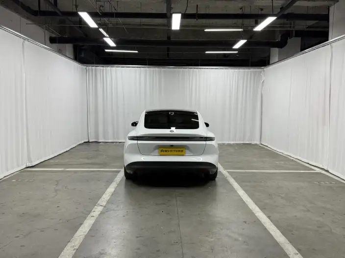 NIO ET5 2022 Model 75kWh – фото 6