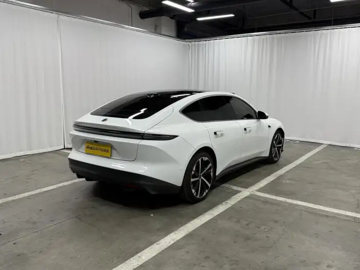 NIO ET5 2022 Model 75kWh – фото 7