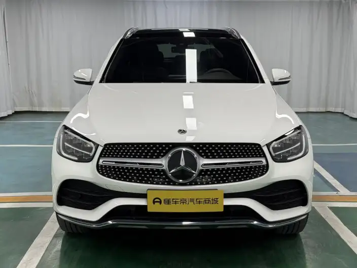 Mercedes-Benz GLC 2022 Model Facelift GLC 260 L 4MATIC Luxury Model – фото 2
