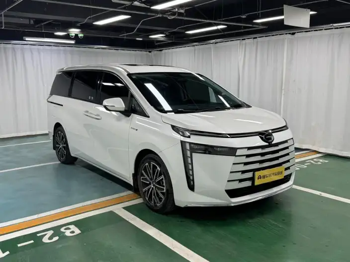 GAC Trumpchi E8 PHEV 2024 Model 2.0ATK 150km MAX Edition – фото 3