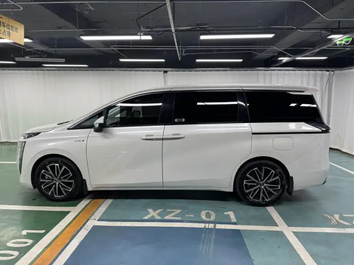 GAC Trumpchi E8 PHEV 2024 Model 2.0ATK 150km MAX Edition – фото 4