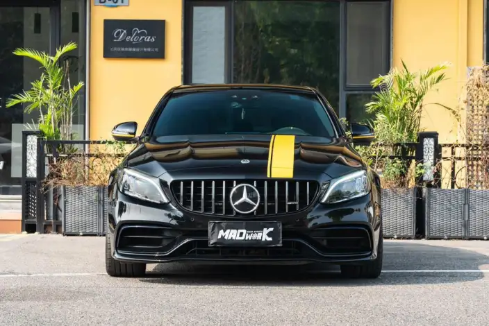 Mercedes-Benz C-Class AMG 2021 Model AMG C 63 Dark Night Special Edition – фото 2
