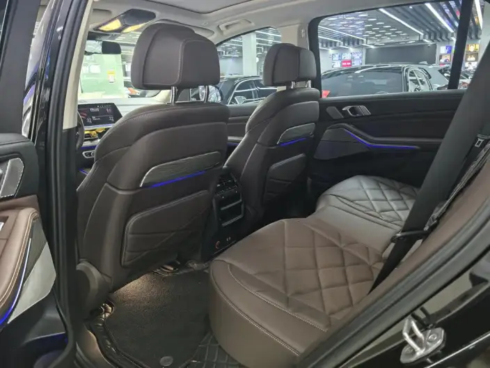BMW X5 2022 Model xDrive 30Li M Sports Set – фото 10