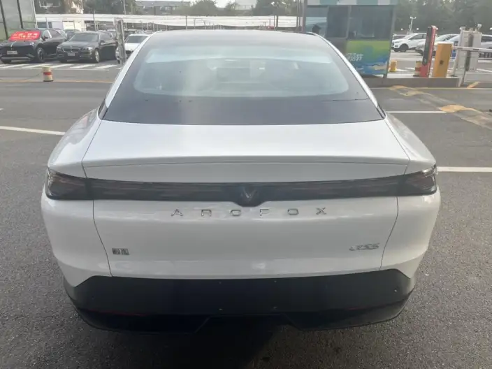 Arcfox α-S 5 2025 Model Facelift 560PRO 185kW – фото 5