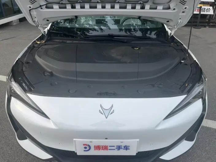 Arcfox α-S 5 2025 Model Facelift 560PRO 185kW – фото 8
