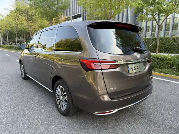 Buick GL8 2023 Model ES Luzun 2.0T Exclusive Model – фото 5