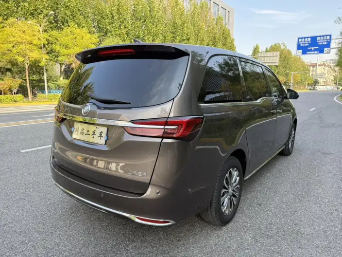 Buick GL8 2023 Model ES Luzun 2.0T Exclusive Model – фото 7