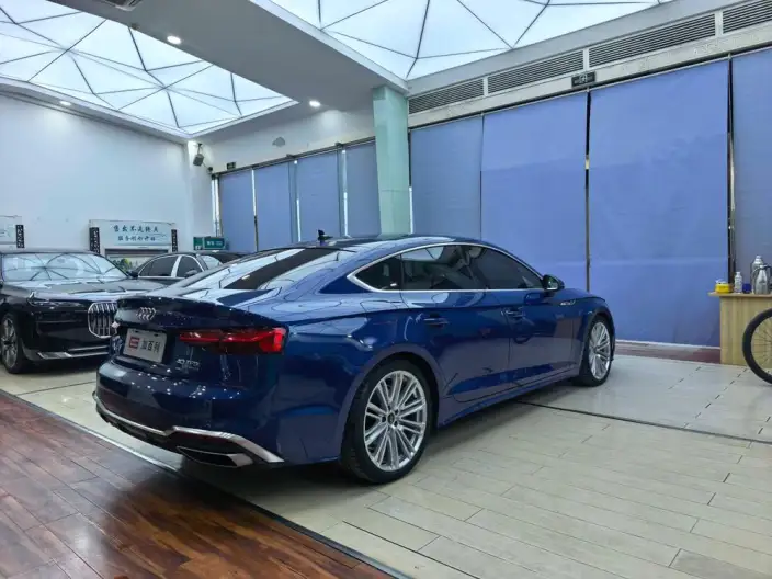Audi A5 2023 Model Sportback 40 TFSI quattro Luxury Dynamic Model – фото 7