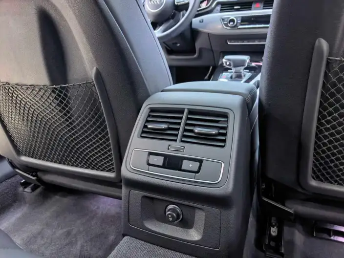 Audi A5 2023 Model Sportback 40 TFSI quattro Luxury Dynamic Model – фото 9