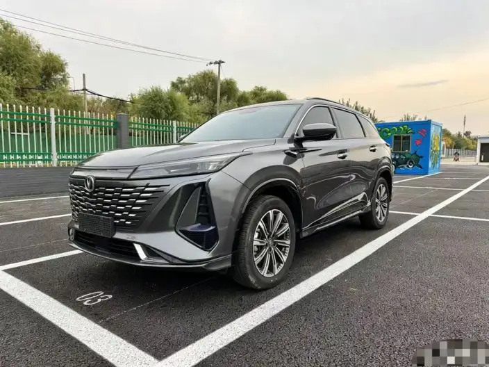 Changan CS75 PLUS 2023 Model Third generation 1.5T Automatic Noble Model – фото 1