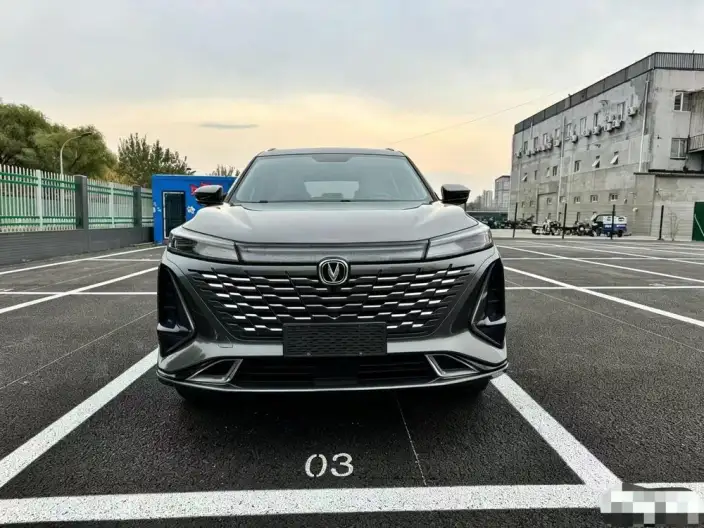 Changan CS75 PLUS 2023 Model Third generation 1.5T Automatic Noble Model – фото 2