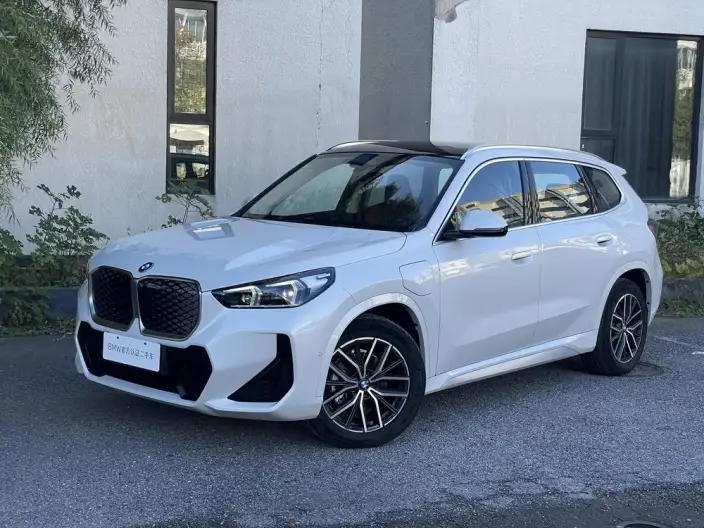 BMW iX 1 2025 Model eDrive25L M Sports Set – фото 1