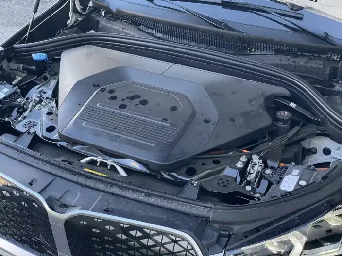 BMW iX 1 2025 Model eDrive25L M Sports Set – фото 8