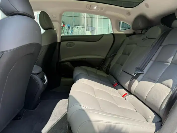 IM L6 2024 Model Max Standard Edition 75kWh – фото 9