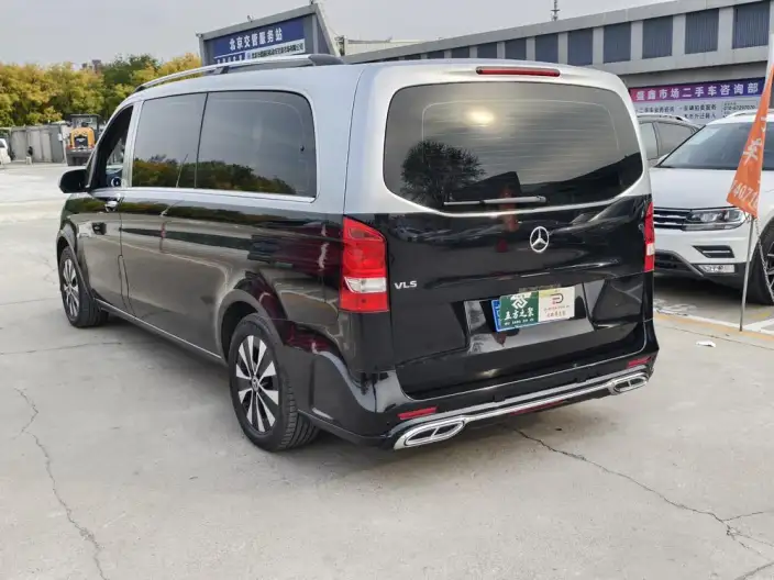 Viano 2021 Model 2.0T Elite Edition 7 seat – фото 4