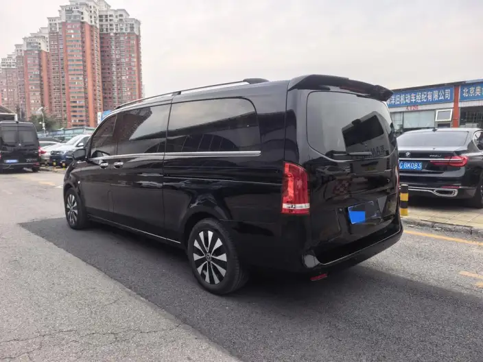 Viano 2023 Model 2.0T Business Edition 7 seat – фото 4
