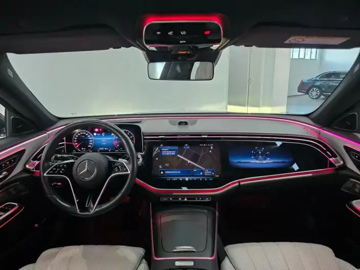 Mercedes-Benz E-Class 2024 Model E 300 L Luxury Model sedan – фото 6