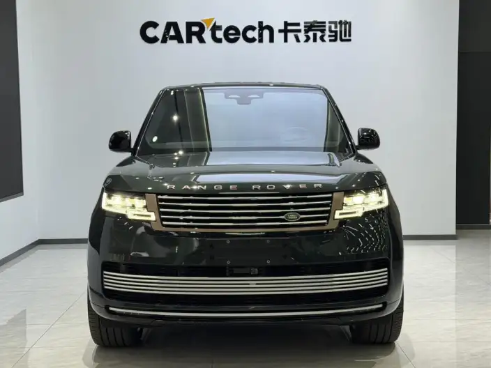 Range Rover 2024 Model 3.0 L6 400PS Shengshi Extended Edition 7 seat