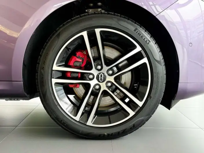 Aito M5 2025 Model Extended Range Ultra 4WD Edition