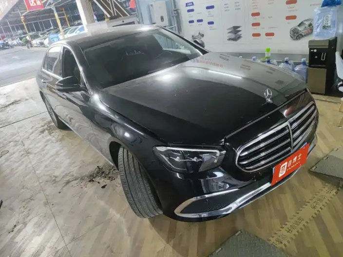Mercedes-Benz E-Class 2023 Model E 300 L Luxury Model sedan – фото 2