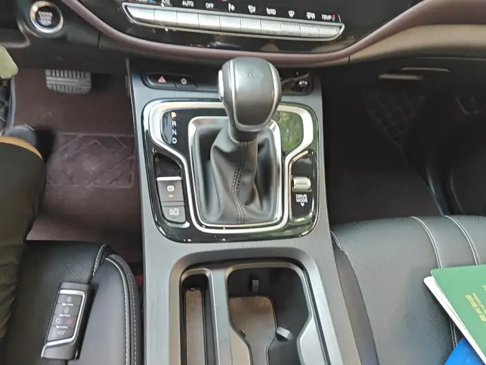 GAC Trumpchi M6 2021 Model Pro 270T AT Exclusive Edition – фото 9