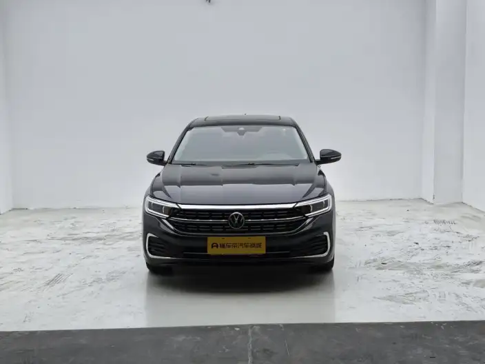 Volkswagen Sagitar 2023 Model 300TSI DSG Beyond Edition – фото 2