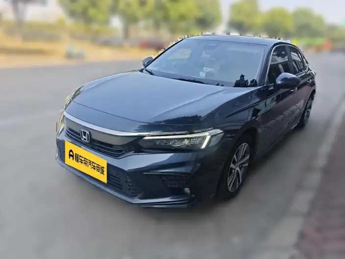 Honda Civic 2022 Model 240TURBO CVT Dynamic Edition – фото 1