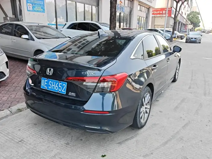 Honda Civic 2022 Model 240TURBO CVT Dynamic Edition – фото 2