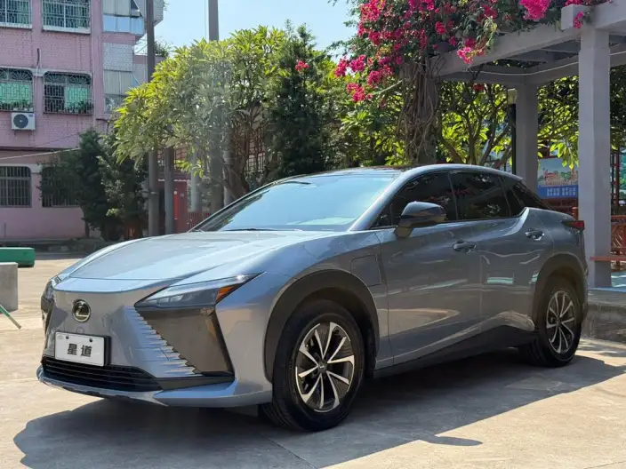 Lexus RZ 2023 Model 450e DIRECT4 Indulgent Edition