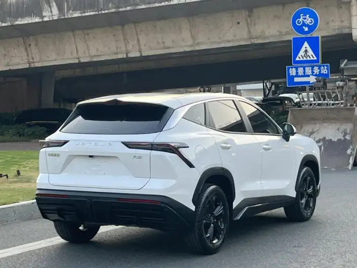 Jetour Dasheng 2025 Model 1.5T DCT Youth UP – фото 7