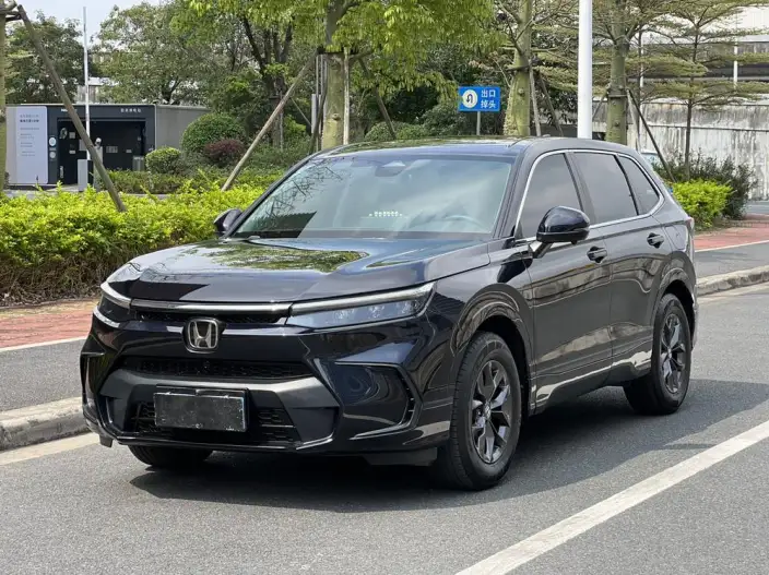 Honda BREEZE 2023 Model 240TURBO CVT 2WD Deluxe Edition – фото 1