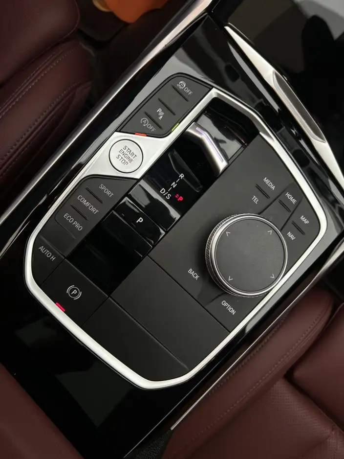 BMW 3 Series 2023 Model 320Li M Sports Set – фото 8